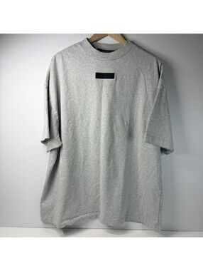 Fear of God Essentials T-Shirt Men’s Small Heather Gray Logo Plaque 100% Cotton